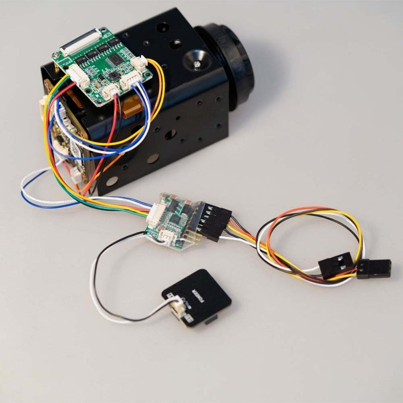 12 00 59 645b16fb1b940.images.800x800