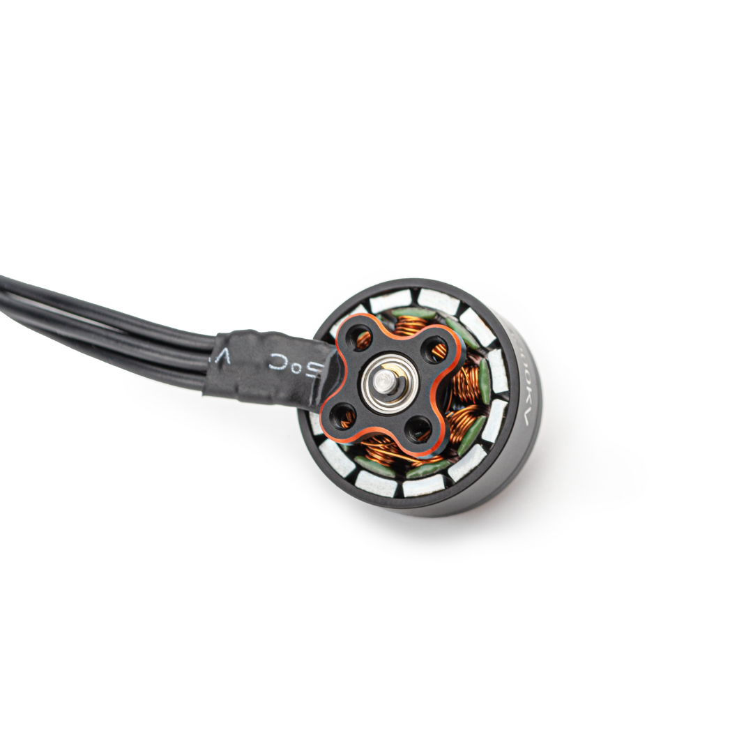 Variklis Pilotix 1405 3200KV 